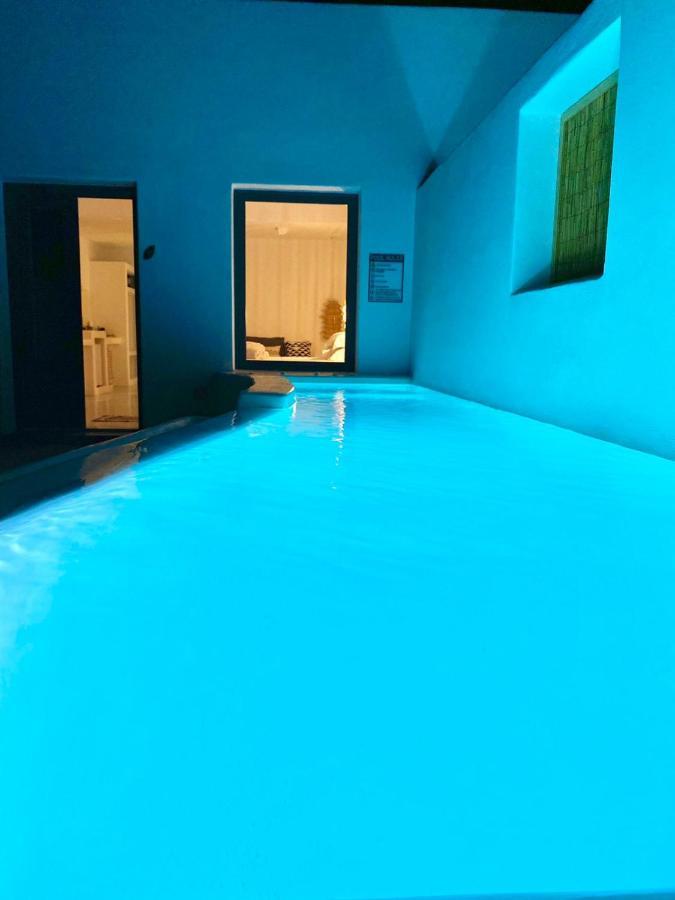 Filira Suites Perissa  Exterior photo